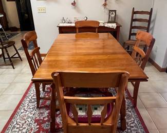 Vintage Maple Dining Table and Chairs Set