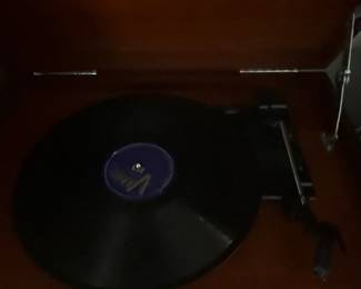 Crosley CR66 Rochester 5-in-1 Entertainment Center