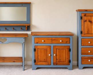 FourPiece BlueGray Pine Furniture Set