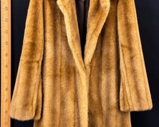 Gallery Women's Golden Brown Faux Mink Style Fur Coat Size Medium - Potterville
