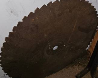 Circular Sawmill Blade 25" - Estate Sales Warehouse (GR)