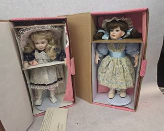 2 Vintage Collectible Porcelain Dolls from Paradise Galleries Treasury Collection
