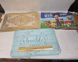 19 Total Dining Room Place Mats