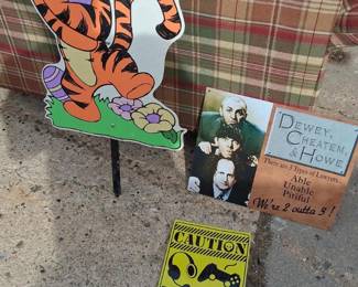 Small Collection of Various Metal Garden/Yard Signs