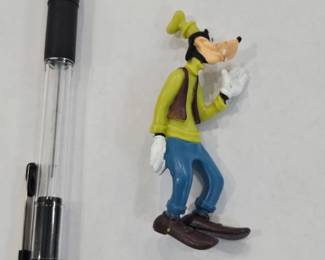 Vintage Disney Goofy Figure Approx 3 Inches - Estate Sales Warehouse (GR)