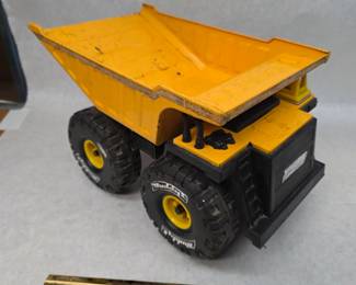 Vintage Buddy Outdoor Construction Play Truck