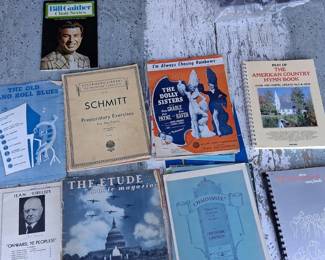 Piano Sheet Music/Choir Song Books