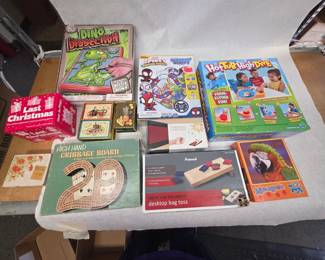 Small Collection of Vintage and Modern Board Games