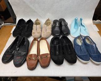 8 Pair of Women's Size 7 Daily Wear Shoes