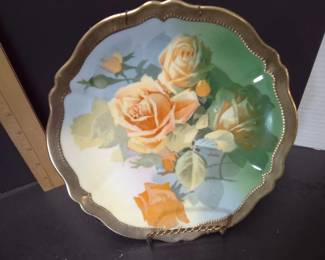 Antique 1899-1918 O.E.G. Royal Austria Hand-Painted Signed Plate With Yellow Marchal Niel Roses - Potterville