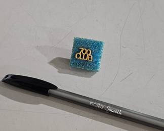 Vintage 700 Club Pin - Estate Sales Warehouse (GR)