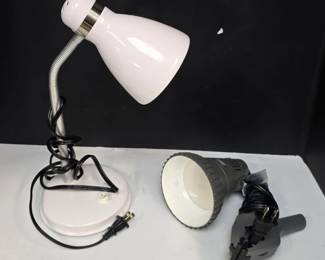 2 Desk Lamps