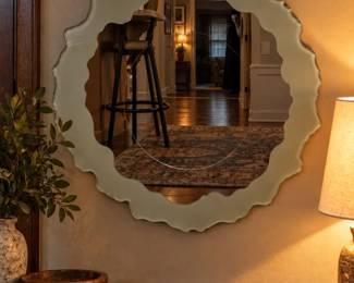 23" Round Mirror with Frosted Edge