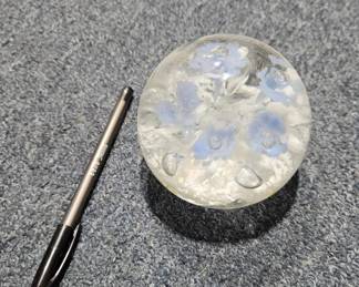 Art Glass Paperweight - Estate Sales Warehouse (GR)
