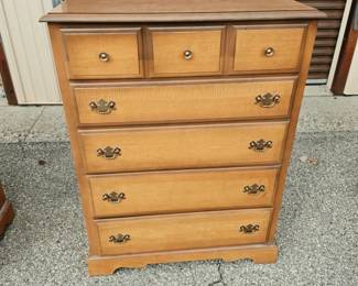 Traditional Five-Drawer Chest with Warm Wood Finish & Brass-Tone Hardware
