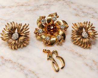 Vintage Coro Starburst Clip-On Earrings & Mixed Gold-Tone Floral Brooch / Pendant Lot
