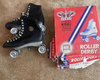 Size 7 Roller Derby skates