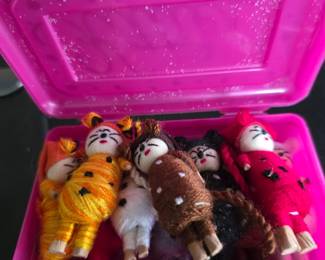 Guatemalan Cat Worry Dolls in sets of 5