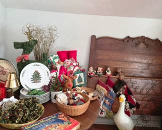 Christmas Dishes and Decor