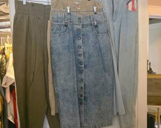 Women's Vintage Clothing
