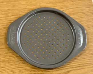 Circulon Nonstick Crisper
