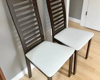 (2) Dining Chairs