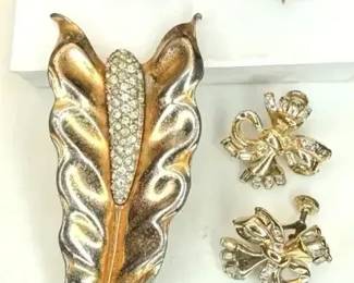 Vintage & Other Costume Jewelry Pieces