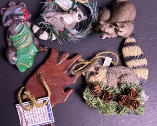 208 raccoonchristmasornaments