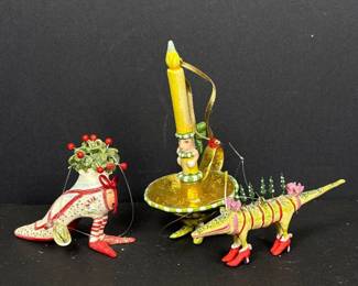 313 dept56krinklesshoecandleholderalli