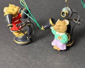 253 mousefigurineornamentsinvintagetele