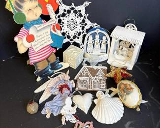 303 assortedvintagehandmadechristmasorna
