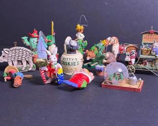 018 assortedholidayandanimalthemedornam