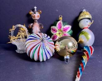 014 sixvintageglasschristmasornamentsas