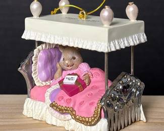 183 enesco1995missmerryssecretornament
