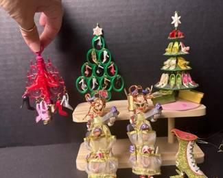 143 shoethemedchristmasornamentsincludin