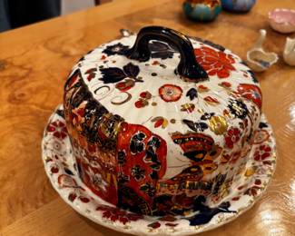 Old Derby Vintage Cheese Dome
