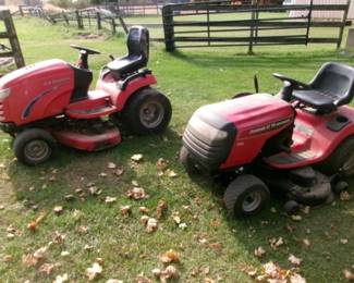LAWN TRACTORS