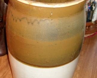 BUTTER CHURN
