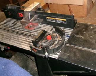 ROUTER TABLE