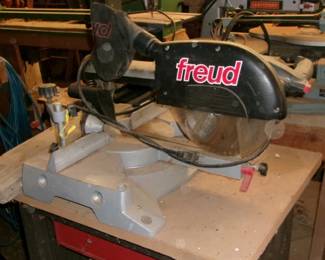 FREUD SAW