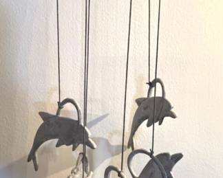082 spooniquesdolphinpewterwindchimes