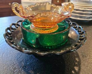 332 vintageglasscandydishanddividedrel