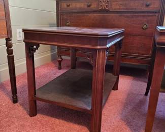 312 woodsidetableintheearly20thcentur