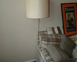 Standing lamp