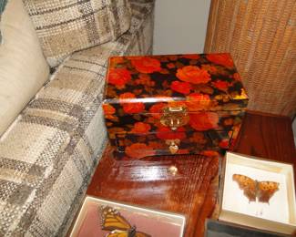 Taxidermy butterflies, Vintage jewelry box