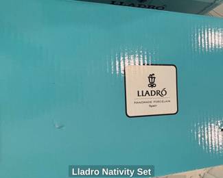Lladro Nativity Set