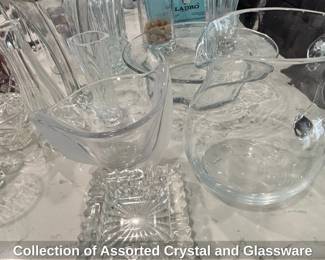 Collection of Assorted Crystal and Glassware third image