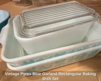 Vintage Pyrex Blue Garland Rectangular Baking Dish Set