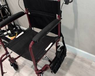 Drive Medical Duet Transport Chair and Rollator second image