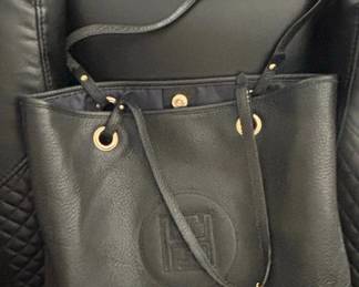 Tommy Hilfiger Tote and Wallet Set third image